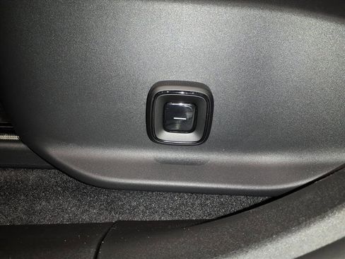 New 2026 Volvo EX30 Ultra image 13