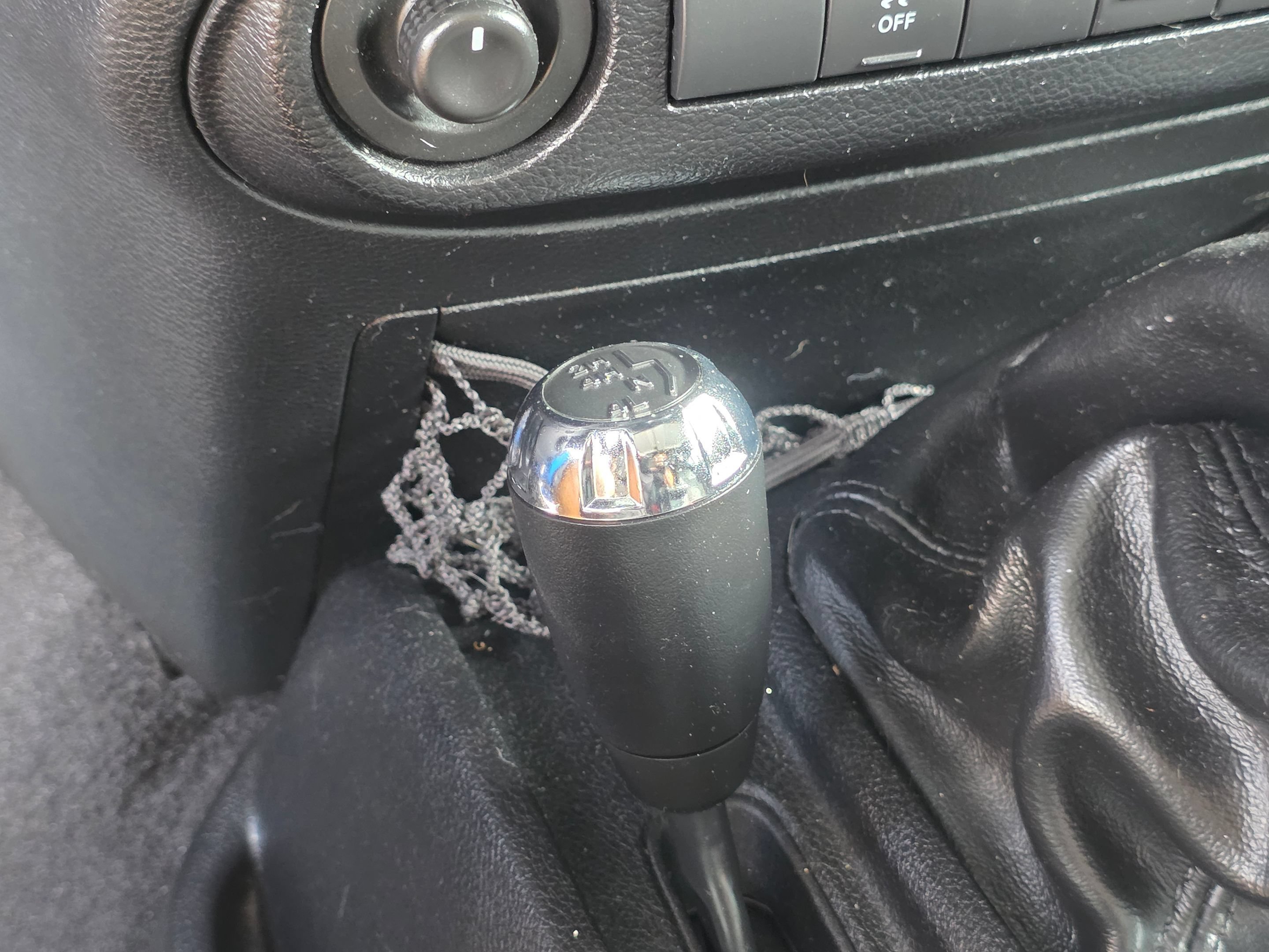 Used 2014 Jeep Wrangler Sport AWD/4WD image 31