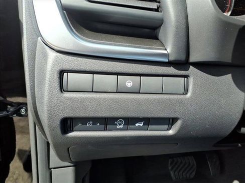 New 2026 Nissan Rogue SV w/ SV Premium Package image 20