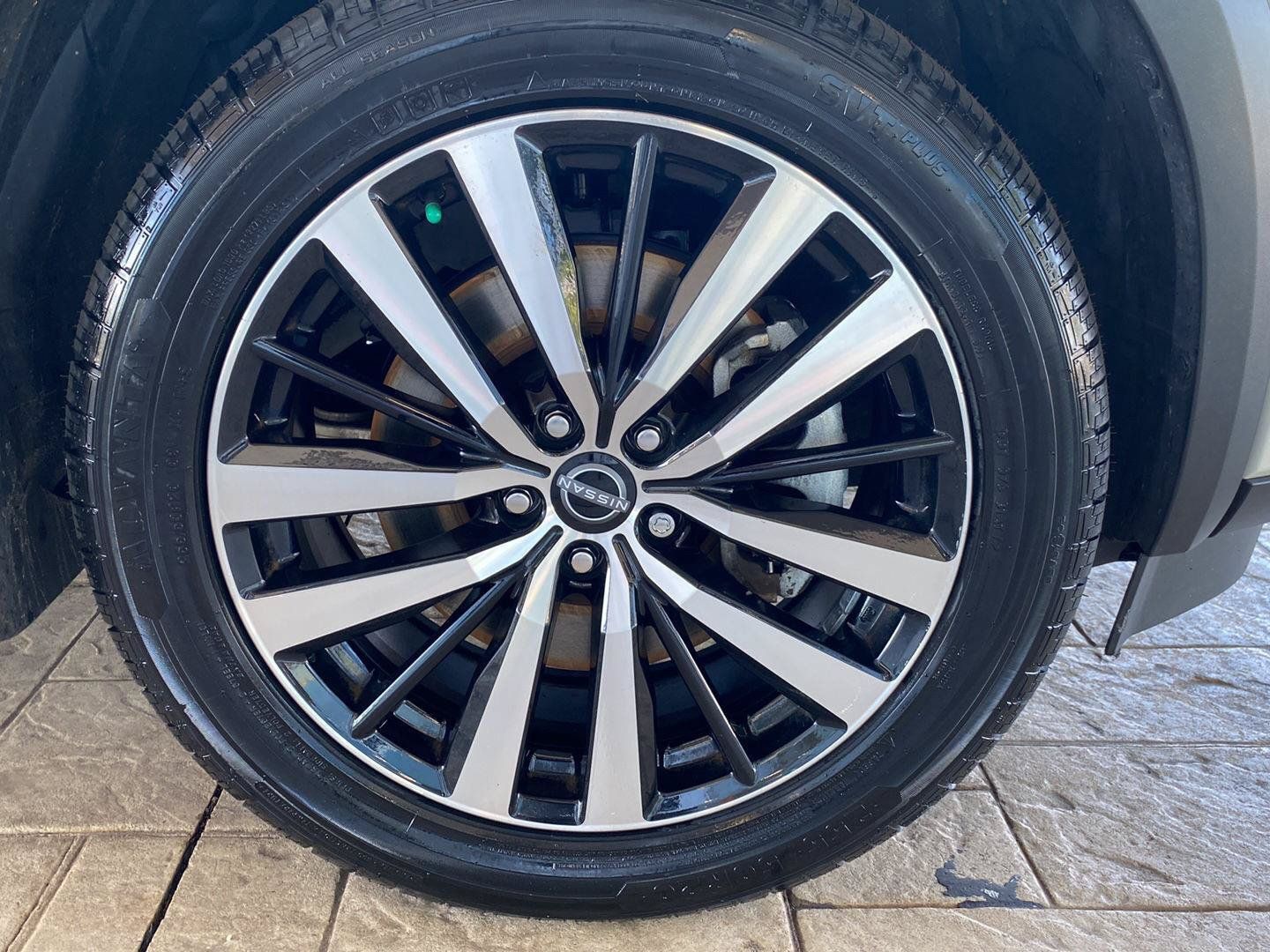 Certified 2023 Nissan Pathfinder Platinum AWD/4WD image 15