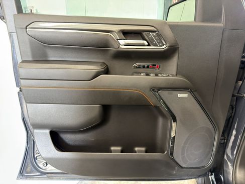 Used 2024 GMC Sierra 1500 AT4 w/ AT4 Preferred Package AWD/4WD image 12