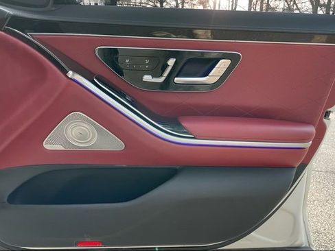 Used 2022 Mercedes-Benz S 580 4MATIC Sedan image 21