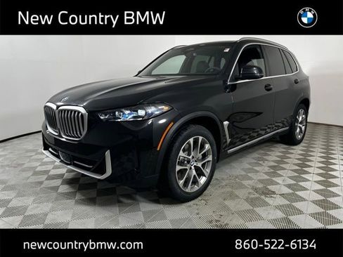 New 2026 BMW X5 xDrive40i w/ Premium Package AWD/4WD image 3