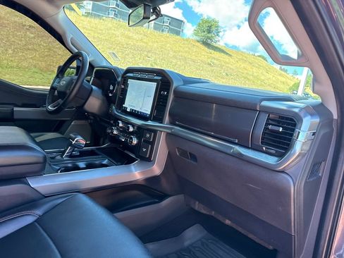 Certified 2021 Ford F150 Lariat AWD/4WD image 31