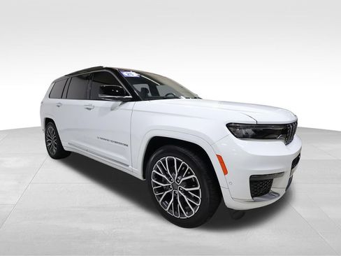 Used 2025 Jeep Grand Cherokee L Summit AWD/4WD image 6