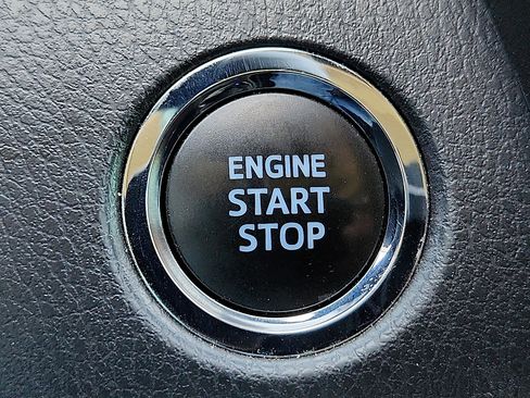 Used 2023 Toyota Camry XSE image 16