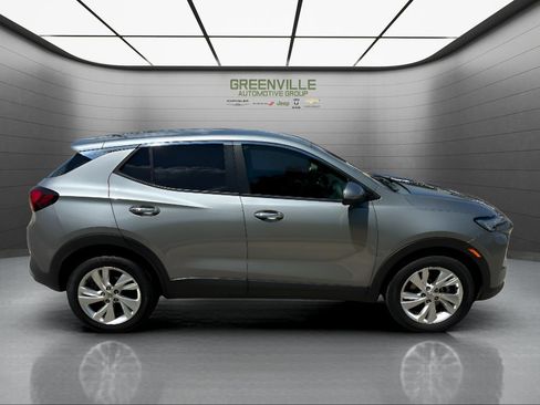 Used 2025 Buick Encore GX Preferred FWD image 4