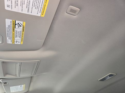 Used 2022 Ford Ranger XLT w/ Equipment Group 302A High image 19