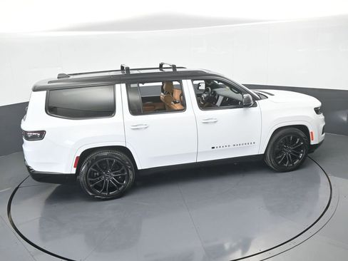 Used 2024 Jeep Grand Wagoneer Series III w/ Quick Order Packagew 28T image 77