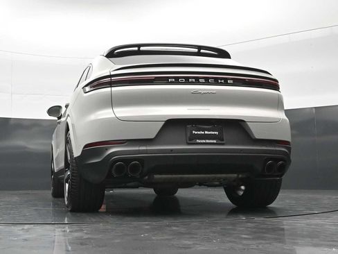 Certified 2026 Porsche Cayenne Coupe AWD/4WD image 41