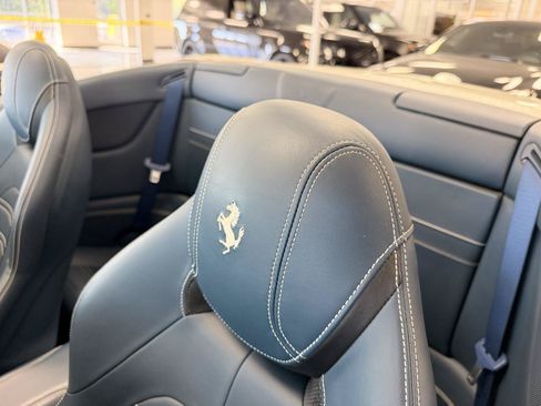 Used 2015 Ferrari California T RWD image 20