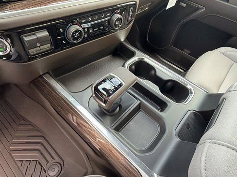 New 2026 Chevrolet Silverado 1500 RST AWD/4WD image 23