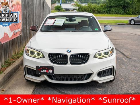 Used 2016 BMW M235i Coupe image 2