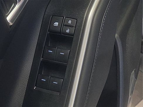 New 2026 Toyota Highlander XSE image 10