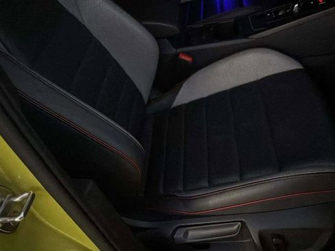 Used 2022 Volkswagen GTI Autobahn image 29