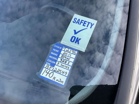 Used 2011 BMW 328i xDrive 328i xDrive Sedan 4D image 14