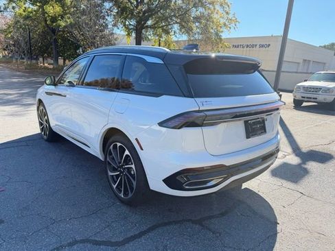 New 2026 Lincoln Nautilus Black Label image 5