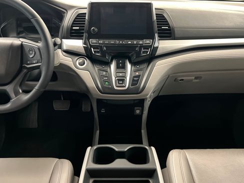 Used 2024 Honda Odyssey EX-L image 14