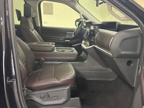 New 2026 Ford Expedition Max Platinum w/ Platinum Ultimate Package AWD/4WD image 38
