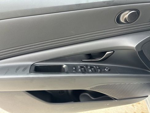 New 2026 Hyundai Elantra Sport FWD image 18