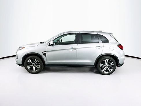 Used 2025 Mitsubishi Outlander Sport ES image 4