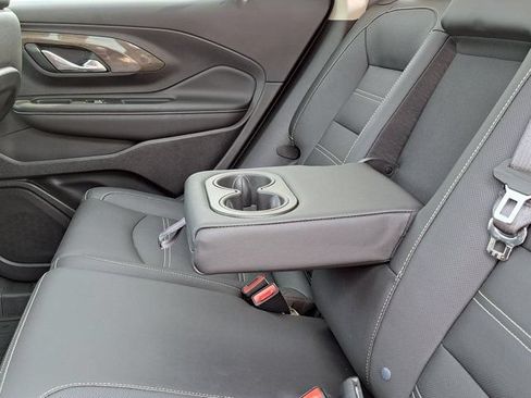 Used 2024 GMC Terrain Denali w/ Denali Premium Package AWD/4WD image 29