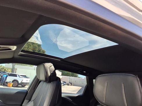 Used 2024 Cadillac Lyriq Luxury RWD image 20