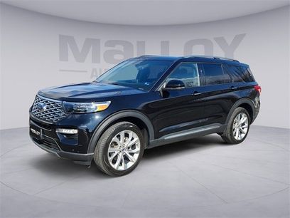 Certified 2023 Ford Explorer Platinum w/ Technology Package