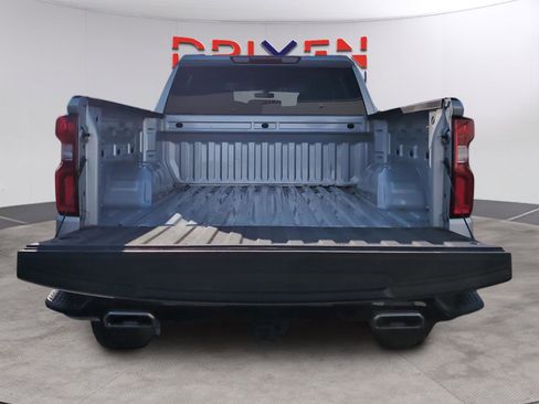 Used 2022 Chevrolet Silverado 1500 LT Trail Boss image 9
