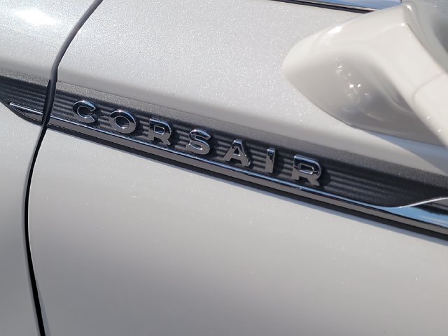 Used 2022 Lincoln Corsair FWD image 9