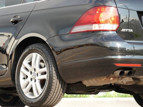 Used 2013 Volkswagen Jetta TDI FWD image 18