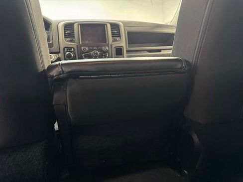 Used 2019 RAM 1500 Express w/ Wheel & Sound Group AWD/4WD image 31