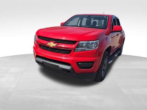 Used 2017 Chevrolet Colorado W/T AWD/4WD image 1