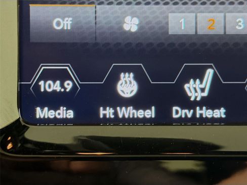 Used 2021 Jeep Cherokee High Altitude image 21