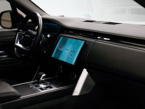 Used 2023 Land Rover Range Rover Autobiography image 14