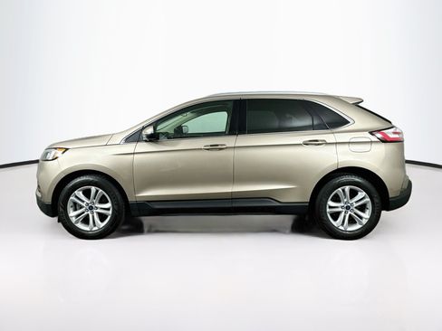 Used 2020 Ford Edge SEL w/ Convenience Package FWD image 4