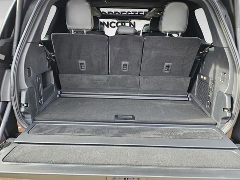New 2025 Lincoln Navigator Black Label image 28