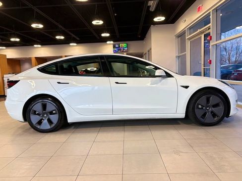 Used 2023 Tesla Model 3 Standard Range image 15