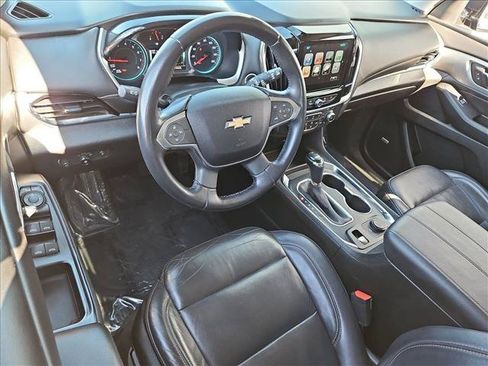 Used 2018 Chevrolet Traverse LT w/ LPO, Cargo Package FWD image 10