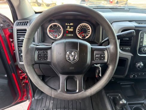 Used 2017 RAM 3500 Tradesman w/ Chrome Appearance Group image 18