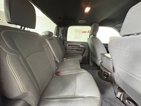 Used 2025 RAM 2500 Big Horn AWD/4WD image 46