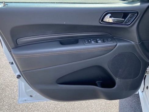 Used 2022 Dodge Durango R/T w/ Quick Order Package 22F AWD/4WD image 11