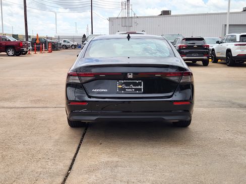 Used 2024 Honda Accord LX image 7