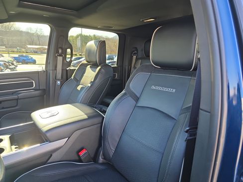 Used 2024 RAM 3500 Laramie w/ Night Edition image 21