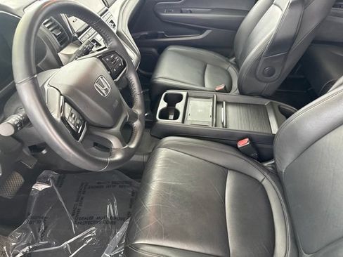 Certified 2025 Honda Odyssey EX-L image 24