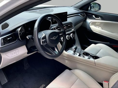 Used 2023 Genesis G70 2.0T RWD image 18