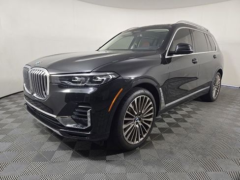 Used 2021 BMW X7 xDrive40i w/ Executive Package AWD/4WD image 2