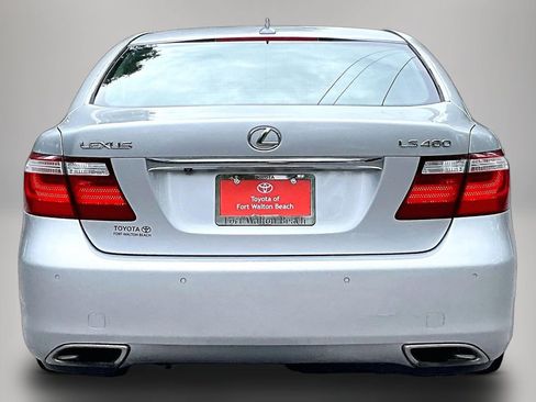 Used 2007 Lexus LS 460 RWD image 6