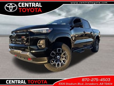 Used 2023 Chevrolet Colorado Z71 w/ Z71 Convenience Package 2 image 1