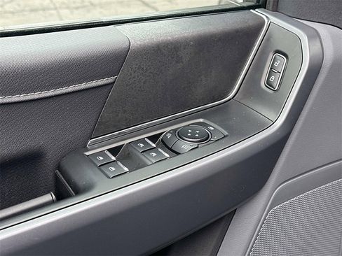 Used 2025 Ford F150 XLT image 16